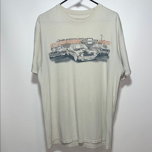Cream Short Sleeve Tee with Vintage Car Graphic - Picture 1 of 9